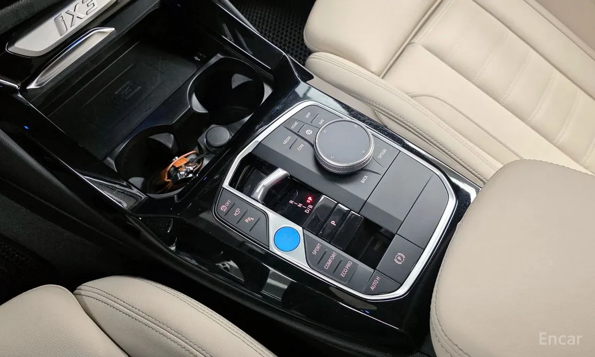 Фото 9 - BMW iX3