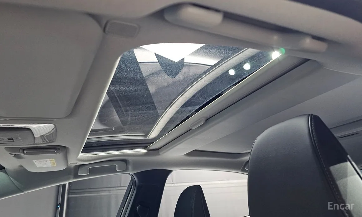 Фото 16 - Toyota Prius