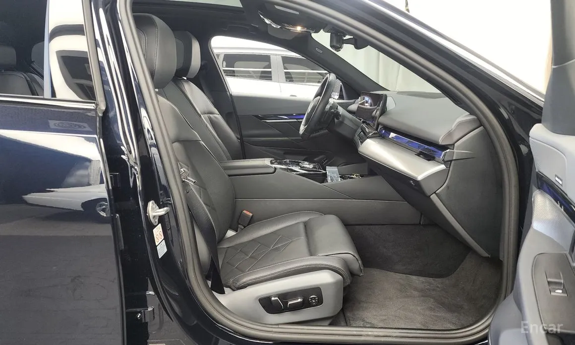 Фото 11 - BMW 5 Series