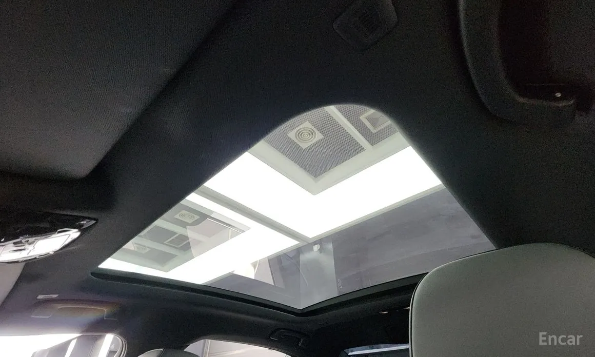 Фото 18 - BMW 5 Series