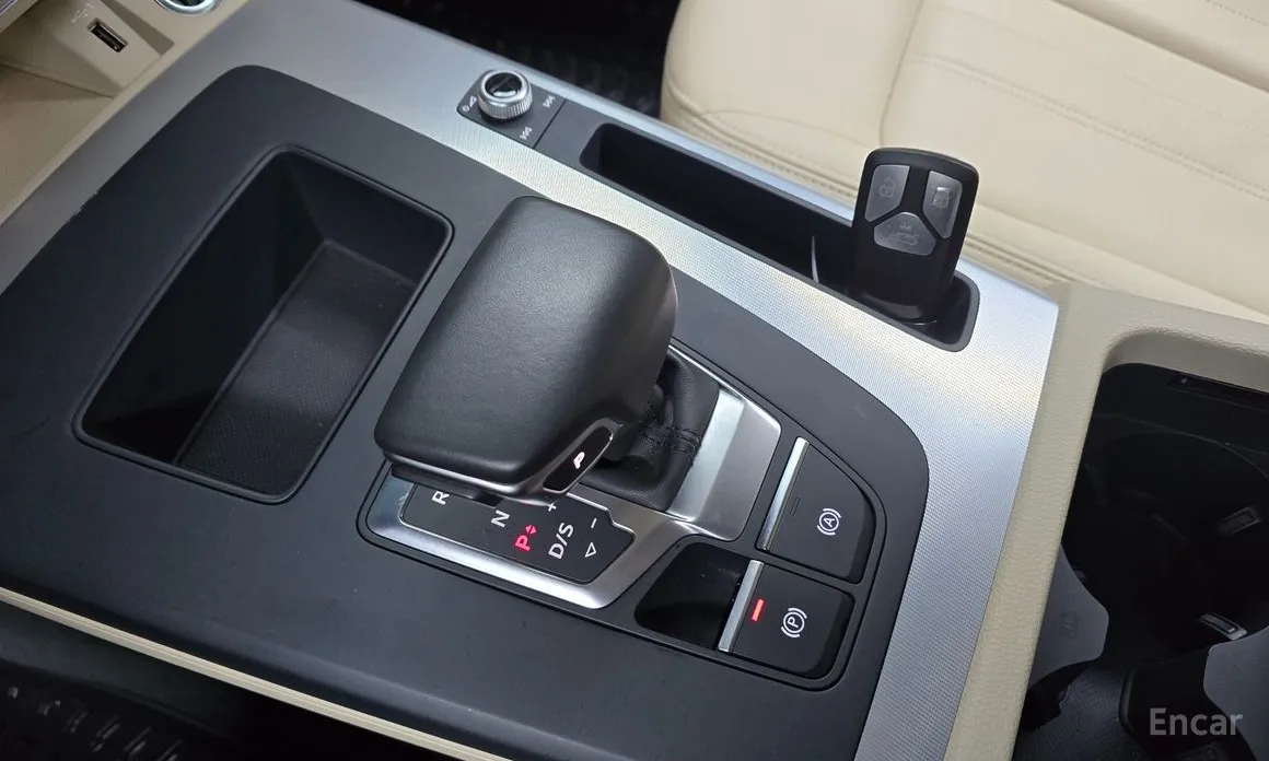 Фото 9 - Audi Q5