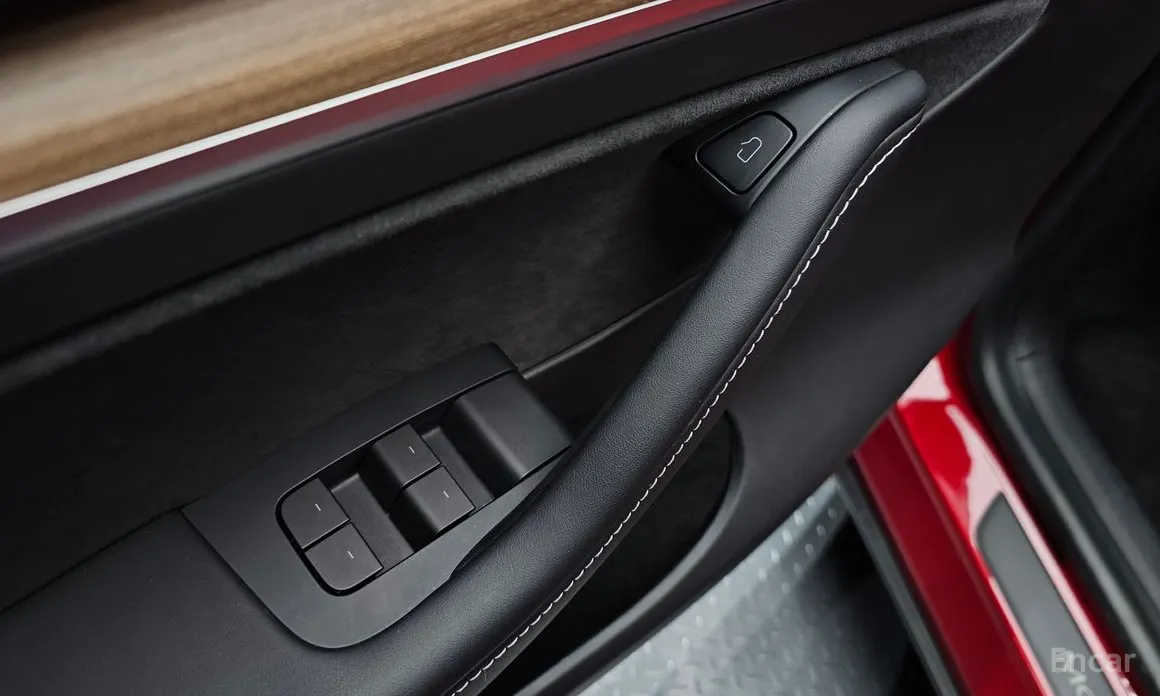 Фото 16 - Tesla Model Y