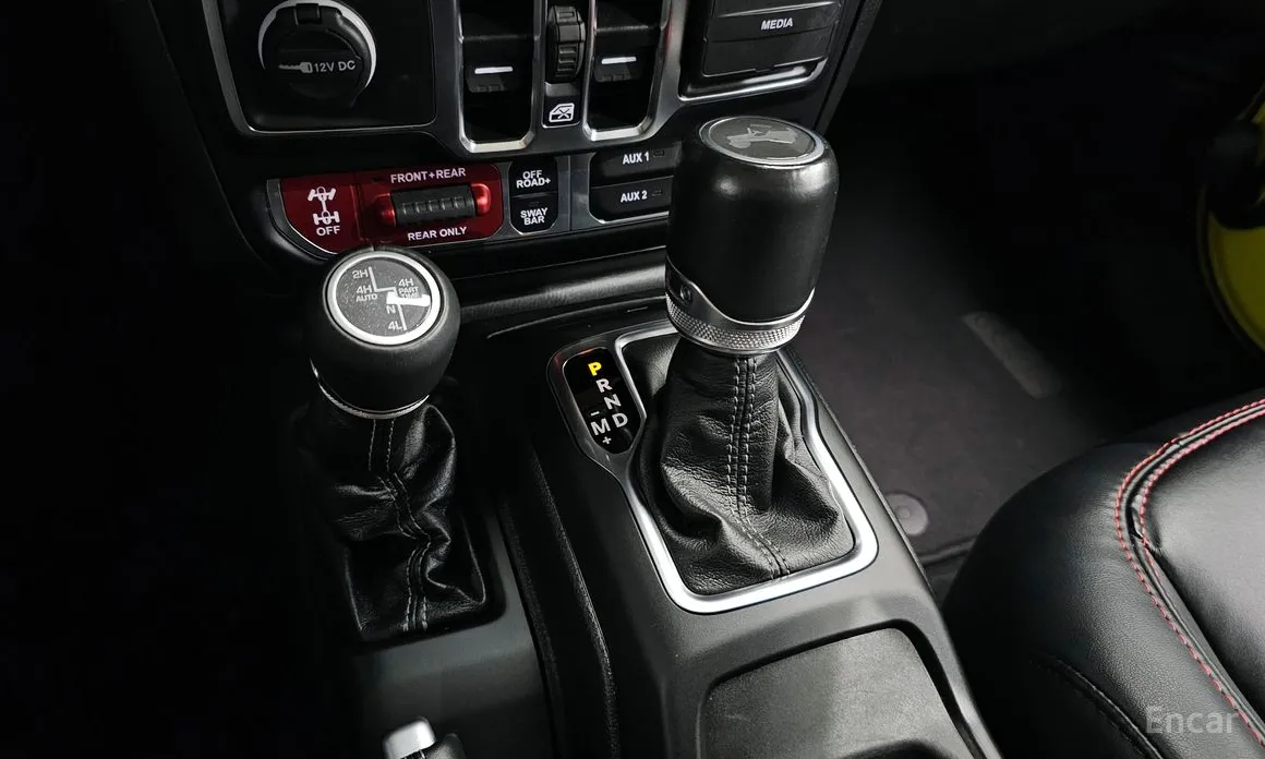 Фото 9 - Jeep Wrangler