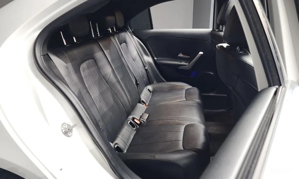 Фото 12 - Mercedes-Benz A-Class