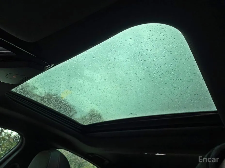 Фото 15 - BMW i4