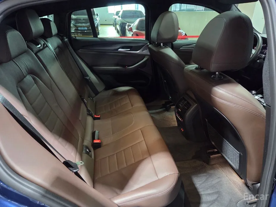 Фото 17 - BMW X4