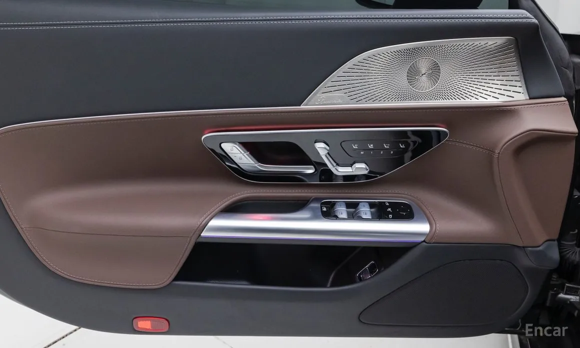 Фото 11 - Mercedes-Benz SL-Class