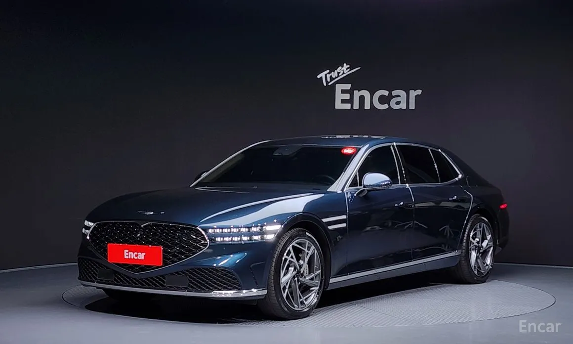 Фото 1 - Genesis G90