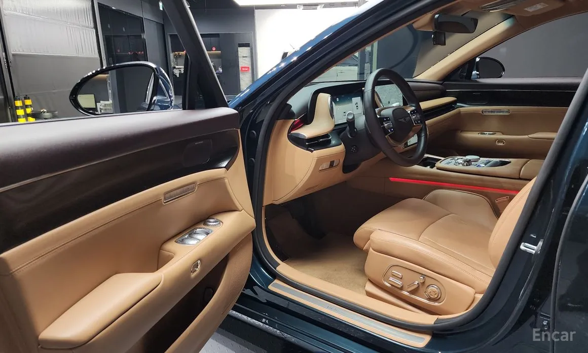 Фото 10 - Genesis G90