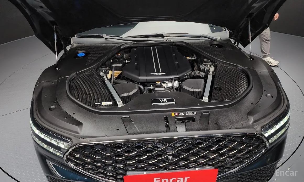 Фото 6 - Genesis G90