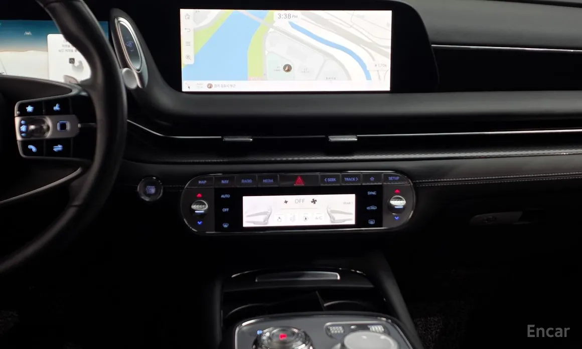 Фото 14 - Genesis G90