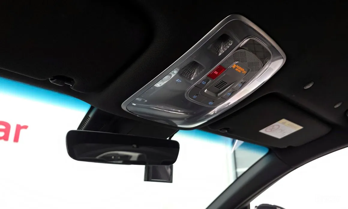 Фото 17 - Genesis G90