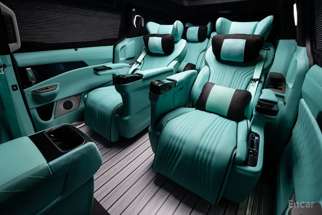 Фото 13 - Kia Carnival