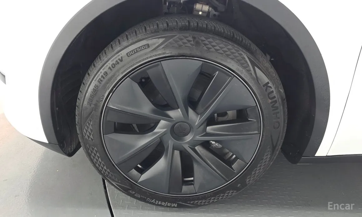 Фото 5 - Tesla Model Y