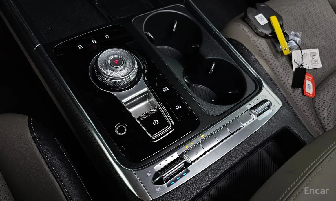 Фото 9 - Kia Carnival