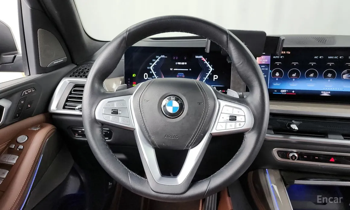 Фото 13 - BMW X7