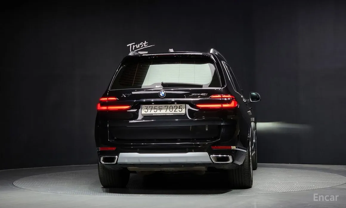Фото 4 - BMW X7