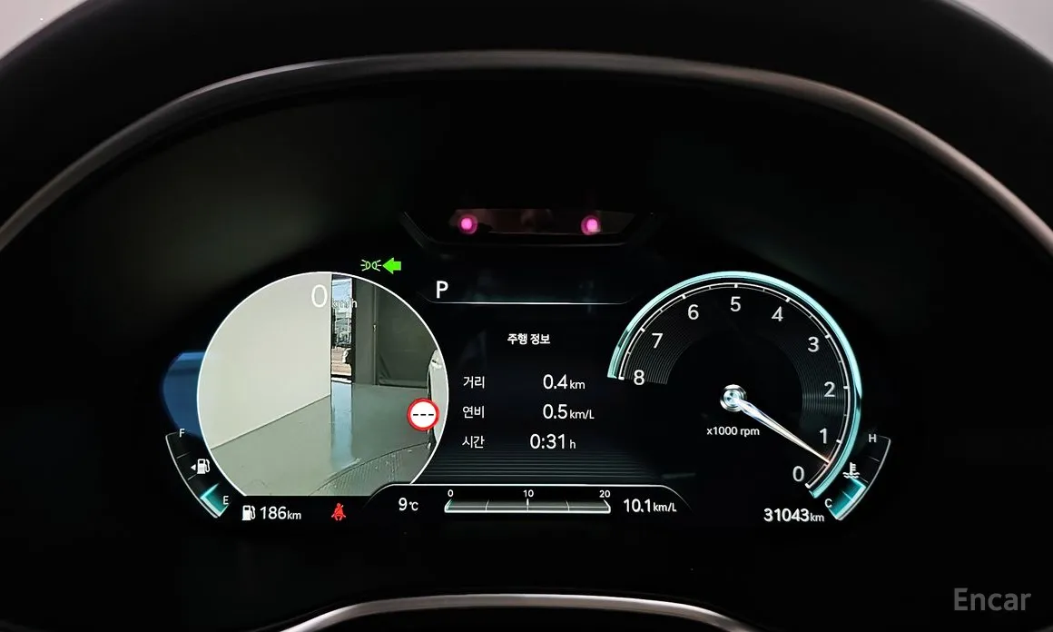 Фото 8 - Genesis G80