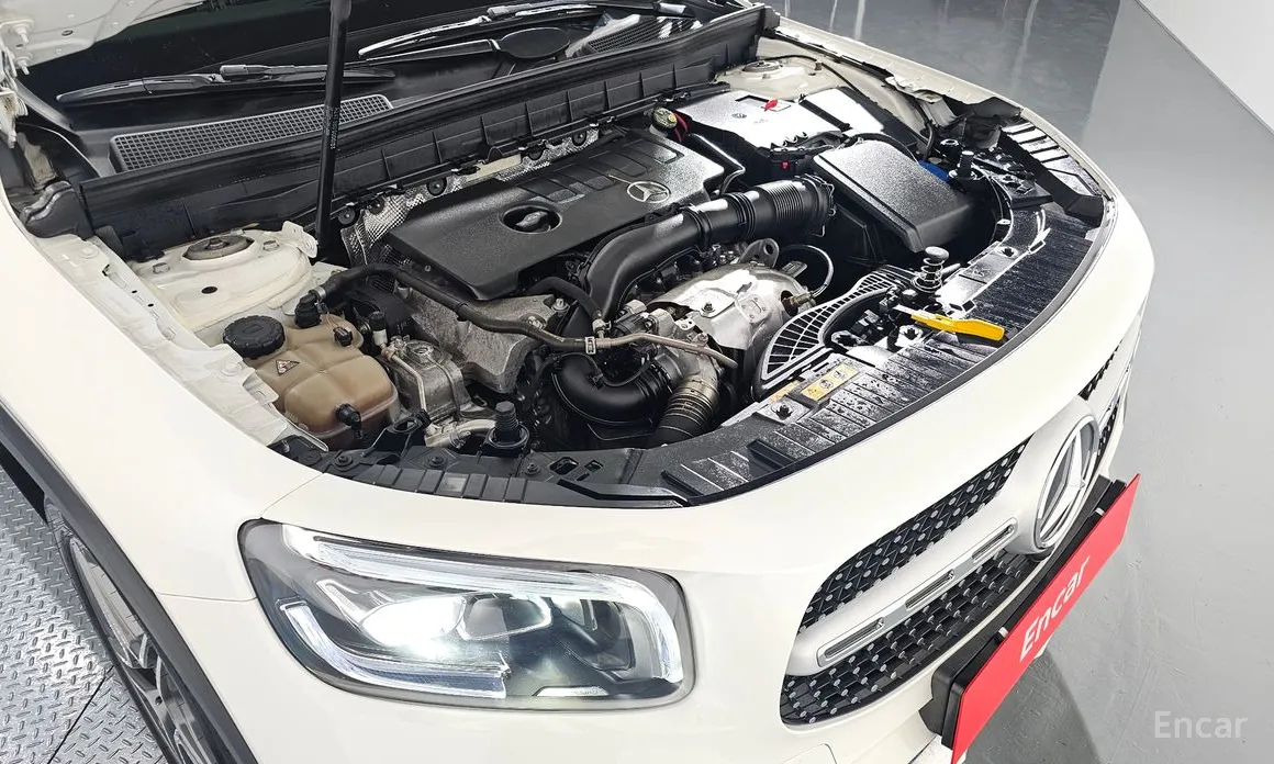 Фото 6 - Mercedes-Benz GLB-Class