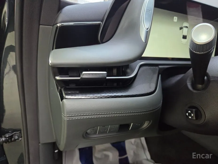 Фото 10 - Genesis G90