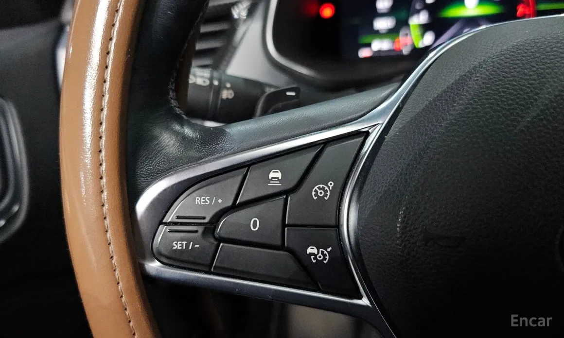 Фото 12 - Renault XM3