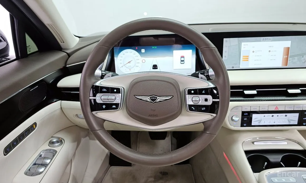 Фото 13 - Genesis G90