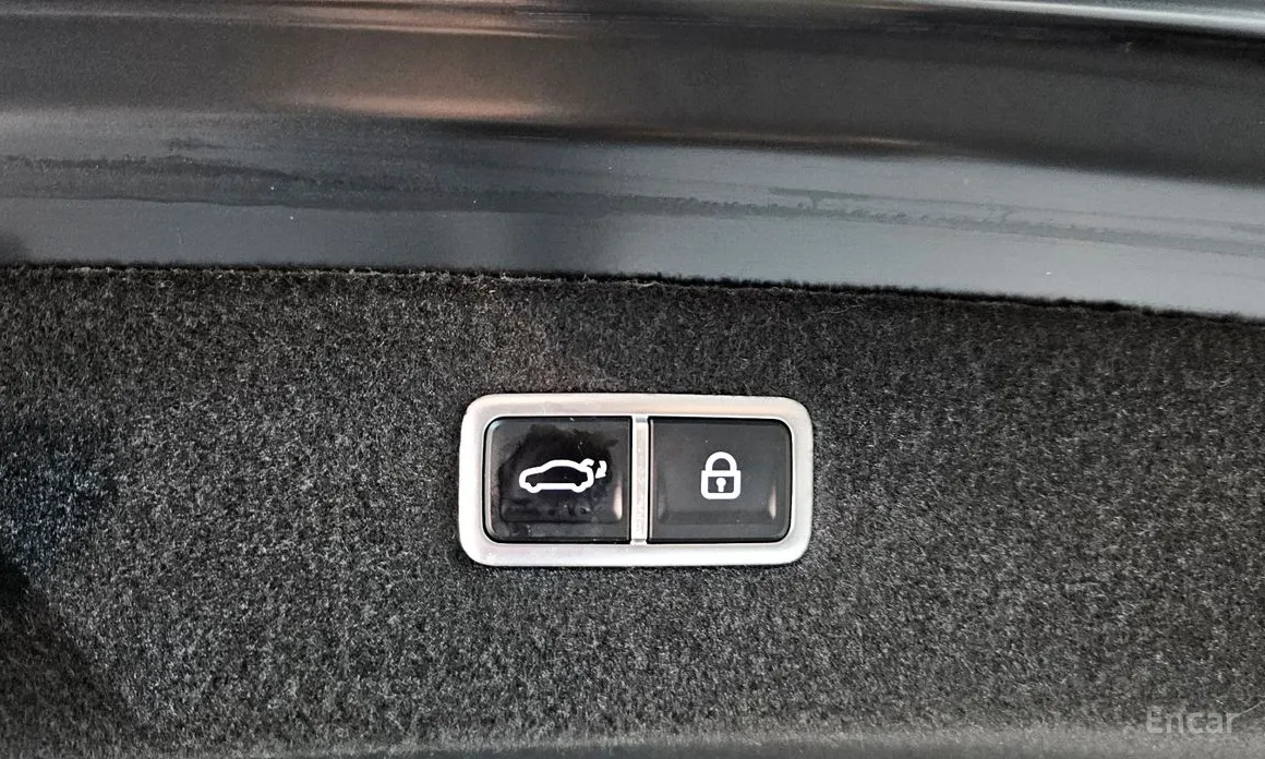 Фото 16 - Genesis G90