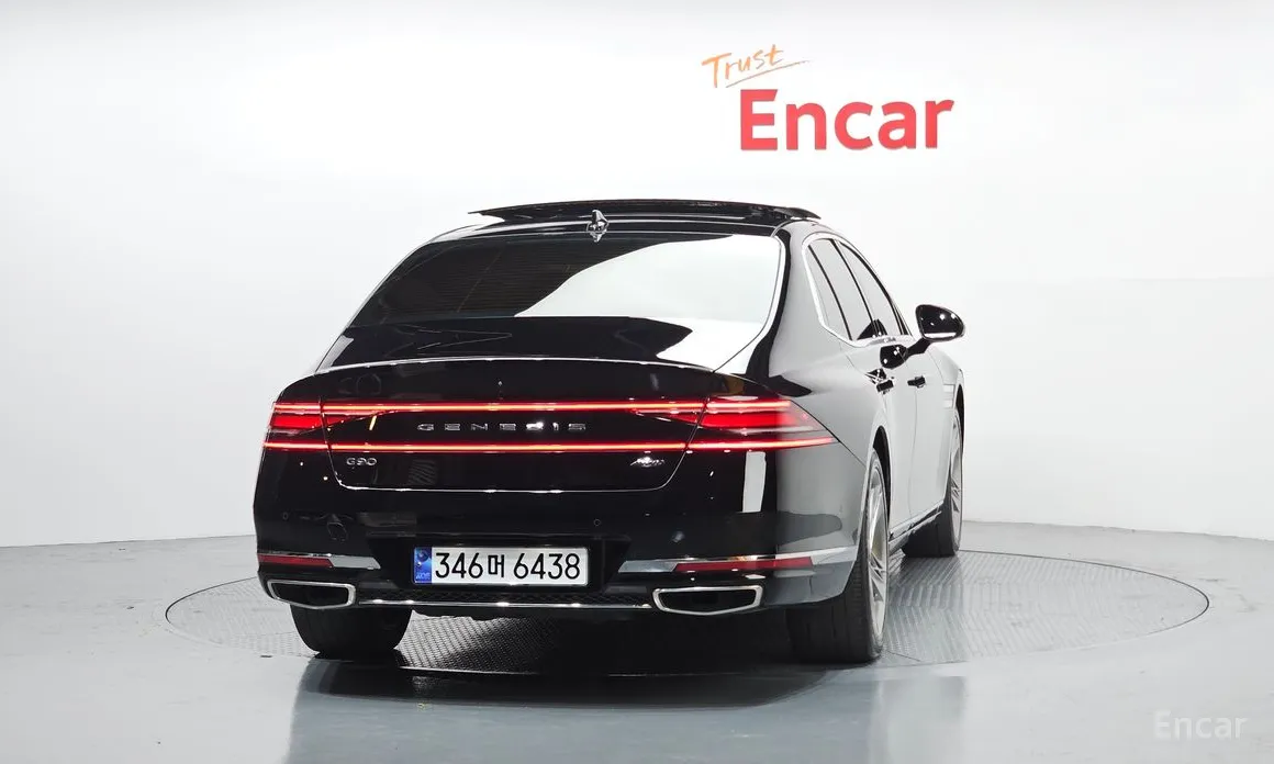 Фото 4 - Genesis G90