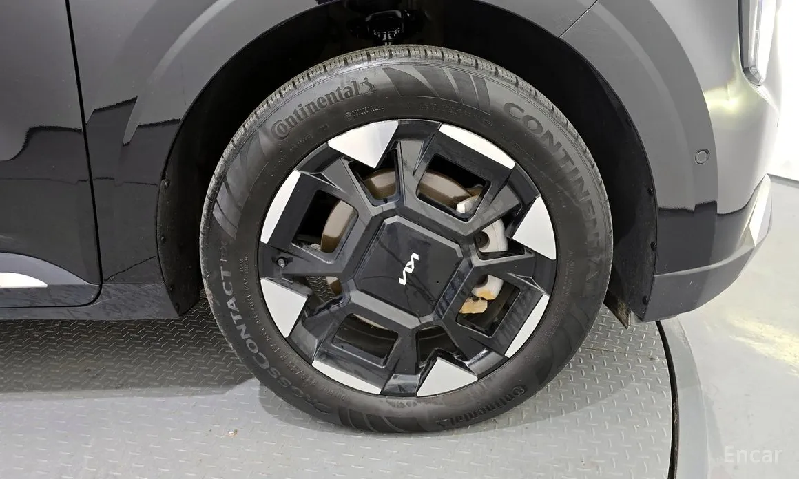 Фото 5 - Kia Carnival