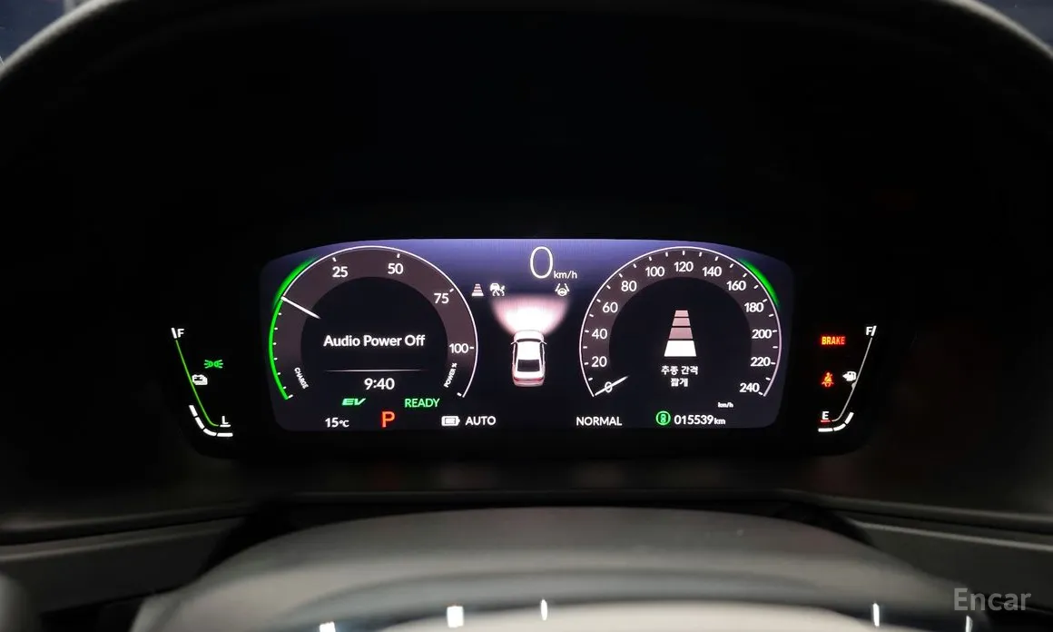 Фото 8 - Honda Accord