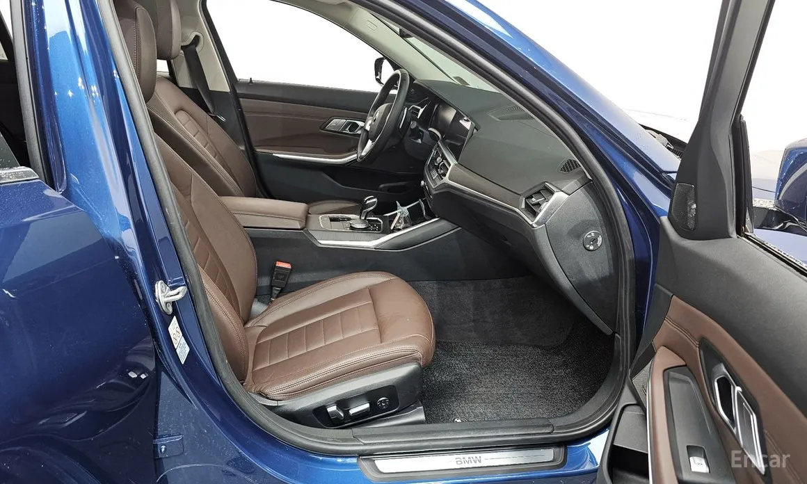 Фото 11 - BMW 3 Series