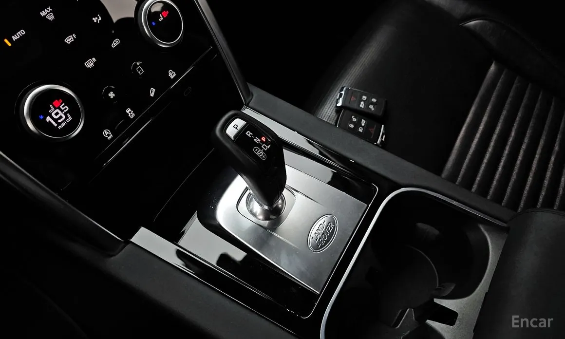 Фото 9 - Land Rover Discovery Sport