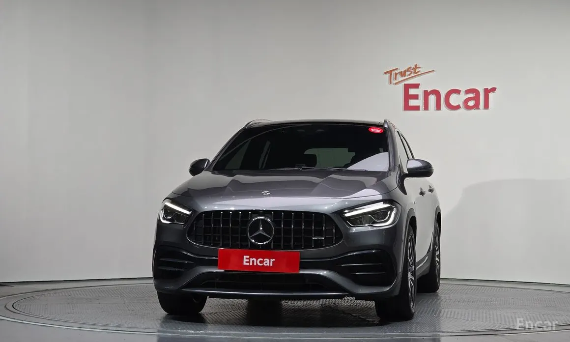 Фото 3 - Mercedes-Benz GLA-Class