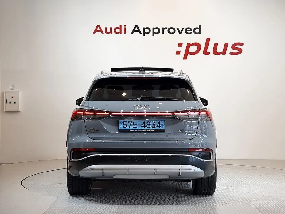 Фото 4 - Audi Q4 e-tron