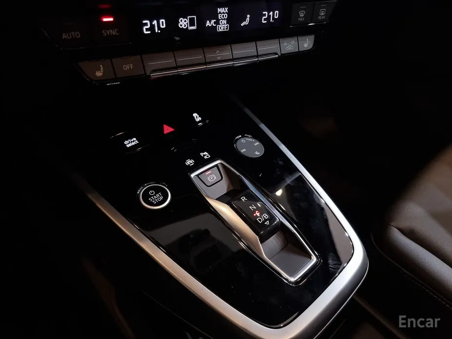 Фото 9 - Audi Q4 e-tron