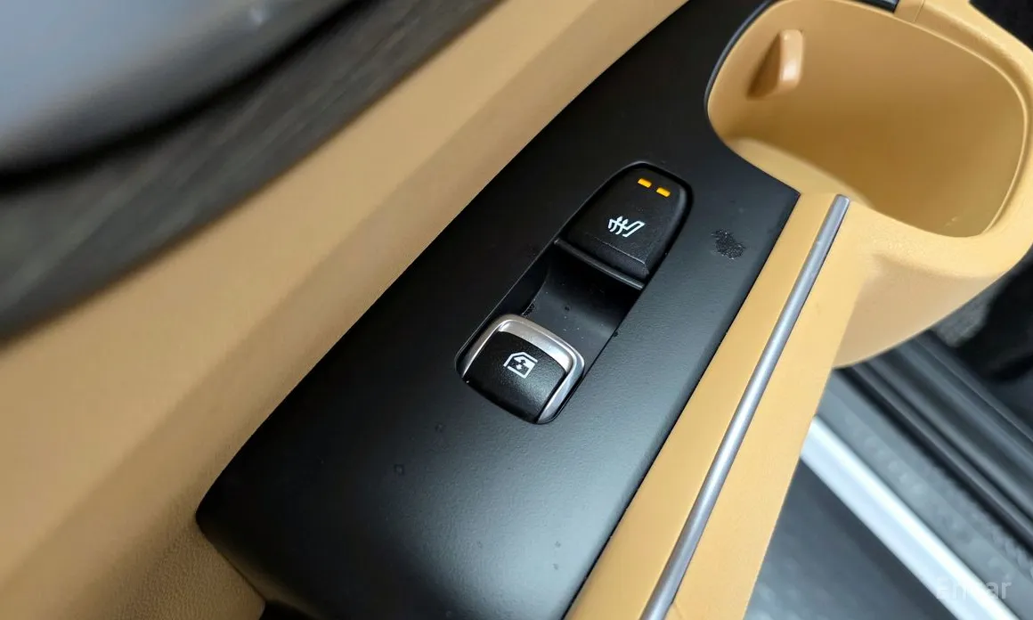 Фото 18 - Kia Sorento