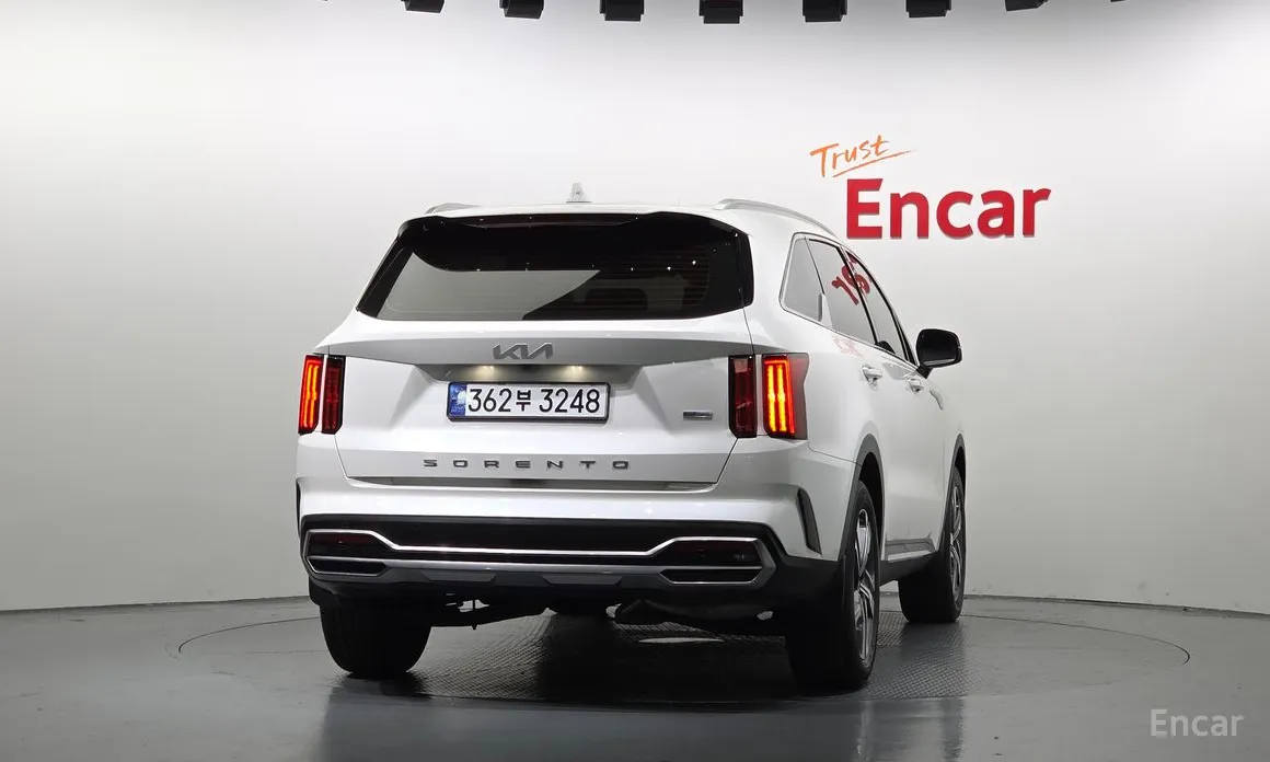 Фото 4 - Kia Sorento