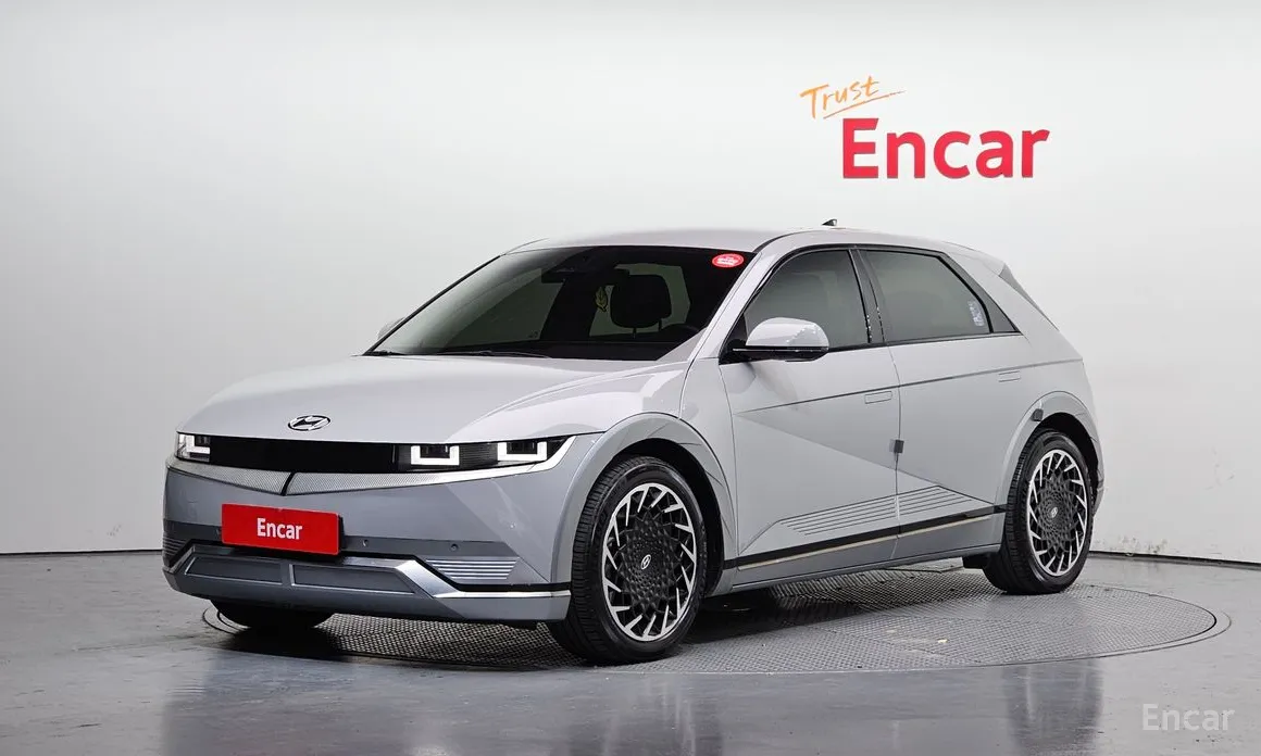 Фото 1 - Hyundai Ioniq 5