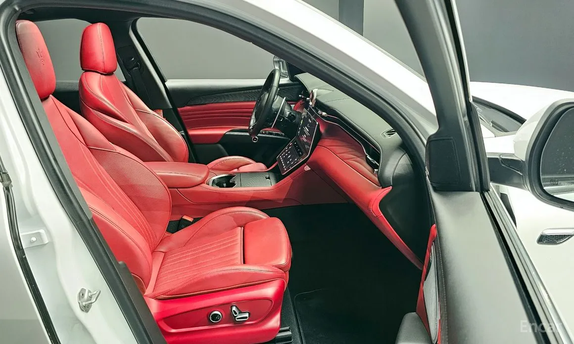 Фото 11 - Maserati Grecale