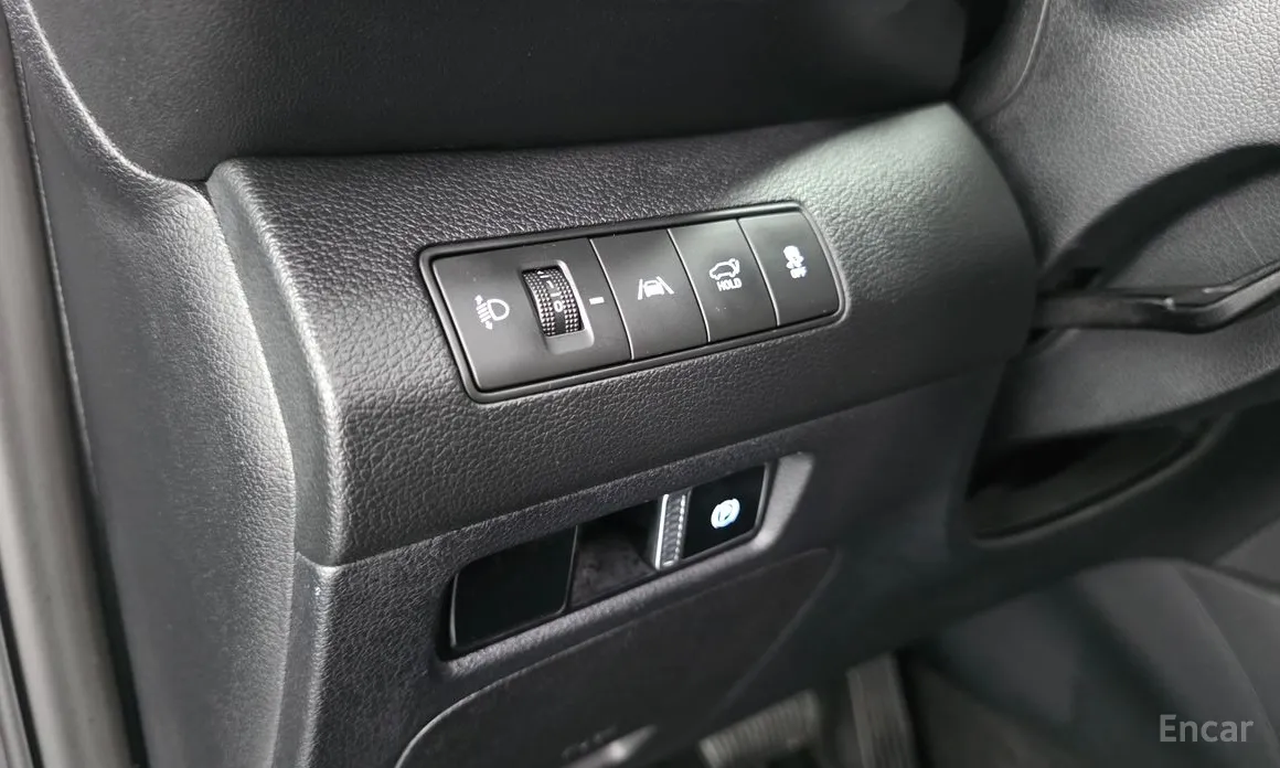 Фото 13 - Hyundai Santa Fe