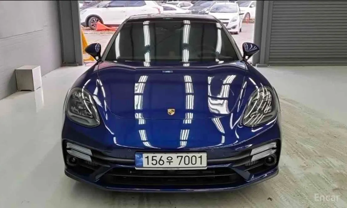 Фото 12 - Porsche Panamera