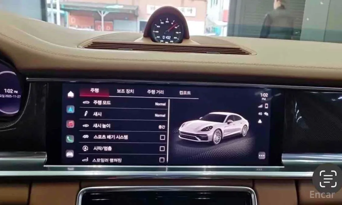 Фото 2 - Porsche Panamera