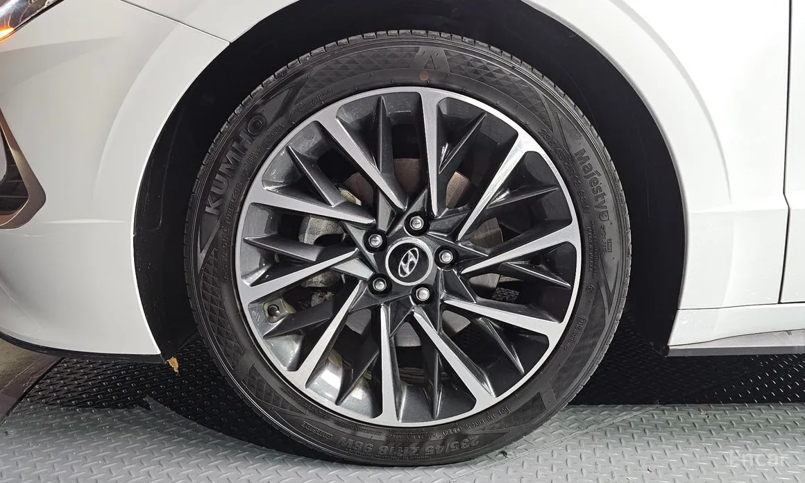 Фото 5 - Hyundai Sonata