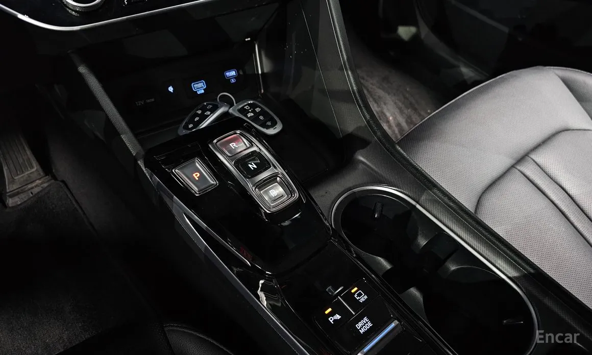 Фото 9 - Hyundai Sonata