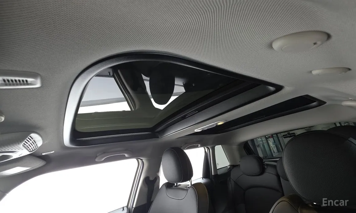 Фото 17 - Mini Cooper