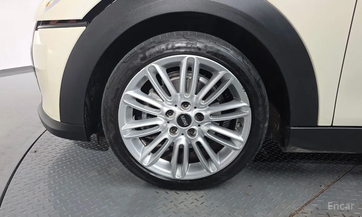 Фото 5 - Mini Cooper