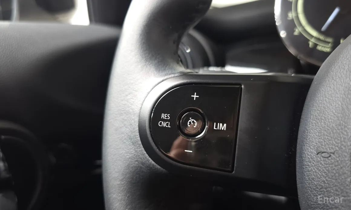 Фото 9 - Mini Cooper