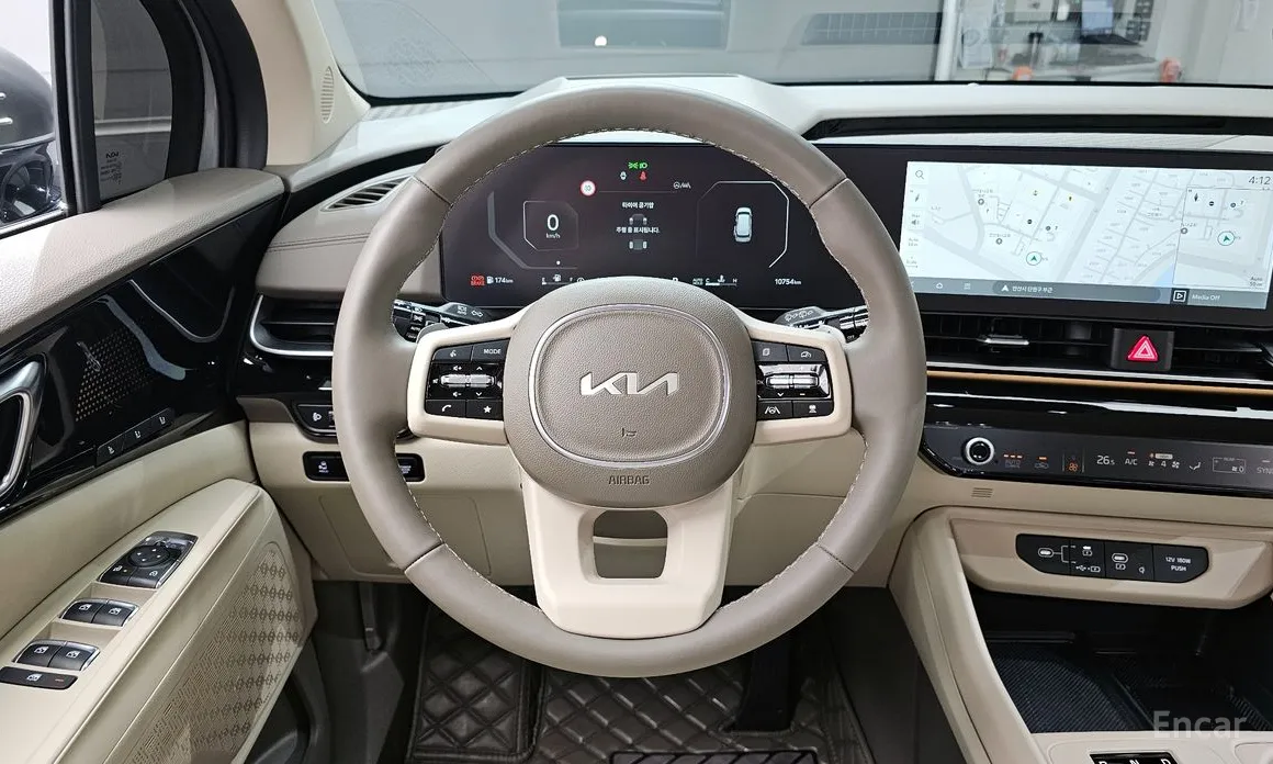 Фото 13 - Kia Carnival
