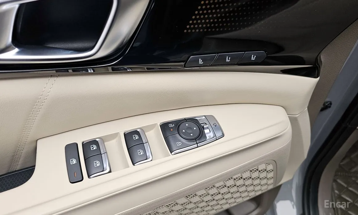 Фото 14 - Kia Carnival