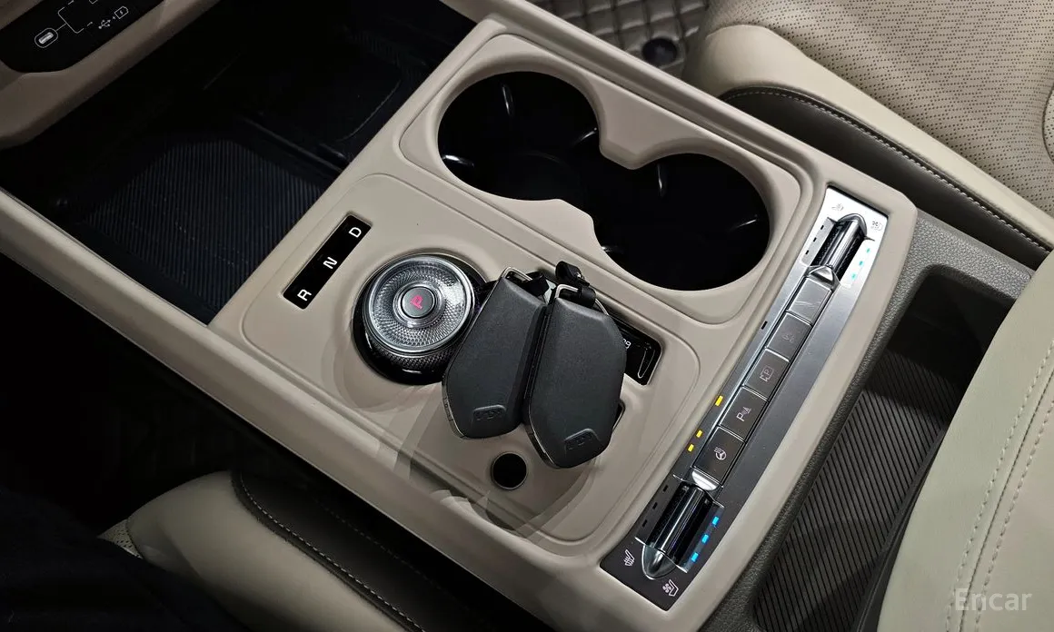 Фото 9 - Kia Carnival